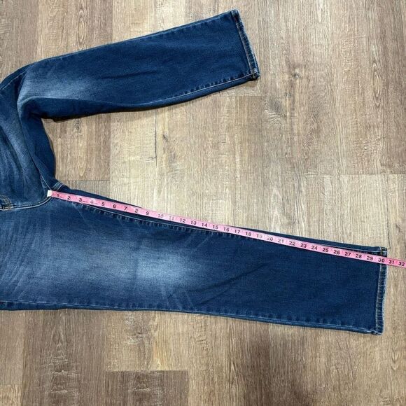 Judy Blue Jeans Womens Straight Fit Stretch Dark Denim Pants Mid Waist 9/29​​ - Picture 5 of 5